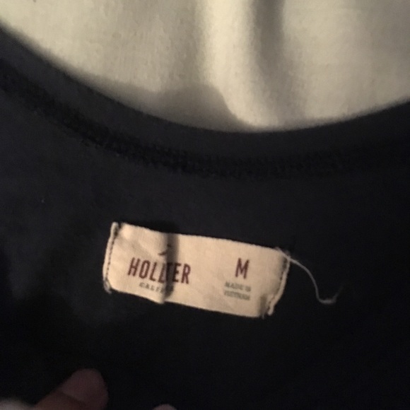 Hollister blue crop top with Lacey - Picture 2 of 4